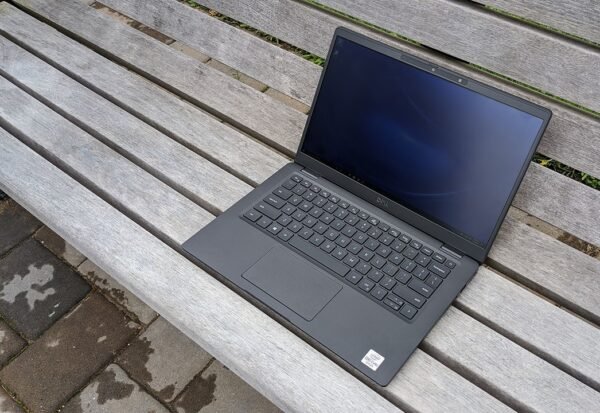 Dell Latitude 7310 Core-i5 10th Gen 16GB RAM 256GB SSD 13.3″ Display - Image 3